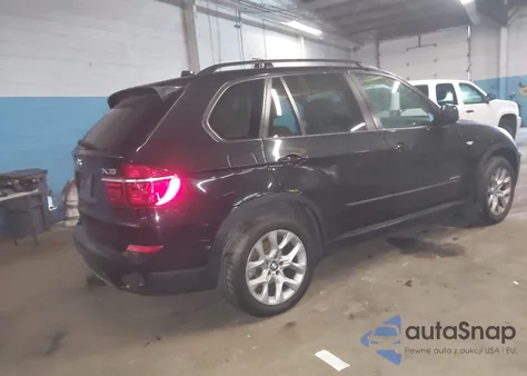2011 BMW X5 xDrive35I/xDrive35I Premium/xDrive35I Sport Activity z USA, uszkodzony, nr VIN 5UXZV4C54BL740643